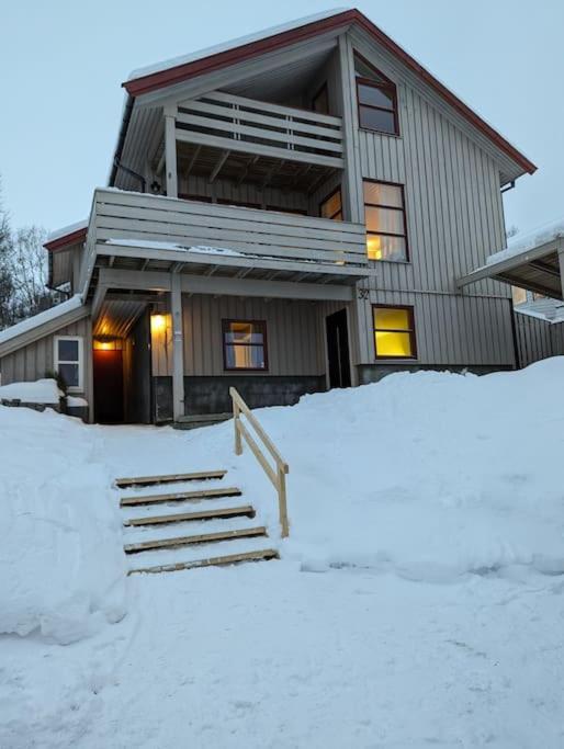 Koselig Leilighet Naer Bussholdeplass Og Natur. Tromso Exterior photo